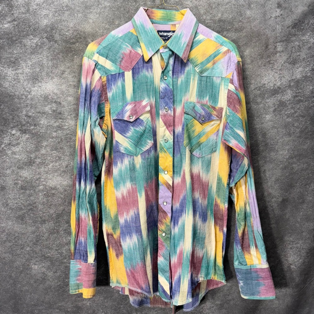 VTG Wrangler Western Pearl Snap Shirt Size 15.5 Colorful Ikat Brushstroke Print